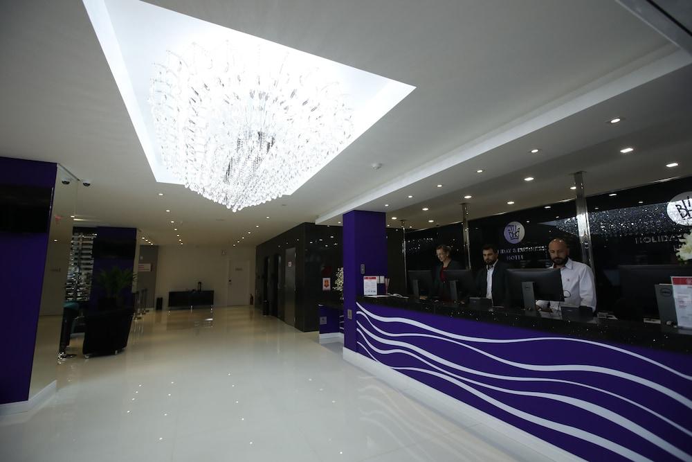Holiday & Business Hotel - Em Frente Ao Centro De Eventos E Arena Conda Chapecó المظهر الخارجي الصورة